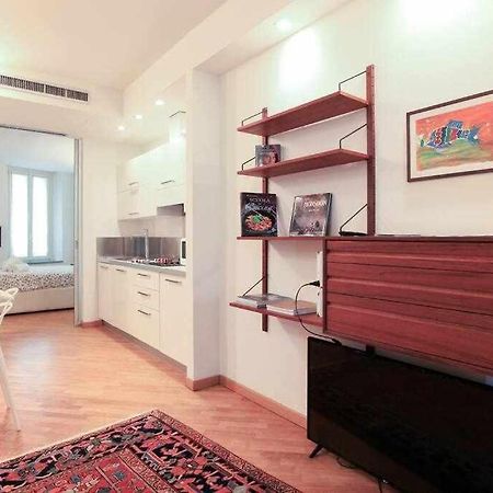 Brera Area Lovely Apt Close To Piazza Duomo Milan Luaran gambar