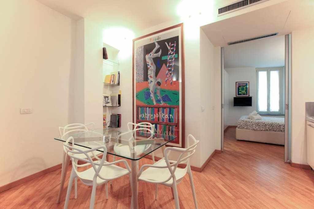 Brera Area Lovely Apt Close To Piazza Duomo Milan Luaran gambar