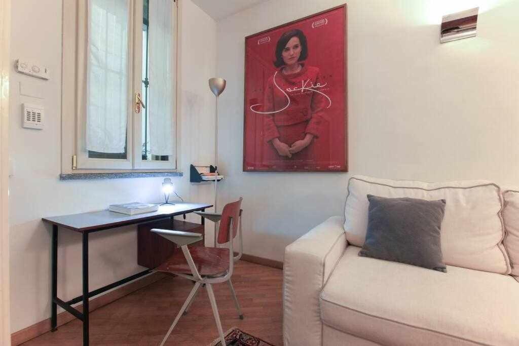 Brera Area Lovely Apt Close To Piazza Duomo Milan Luaran gambar